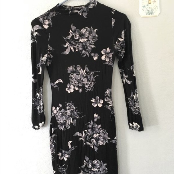 Windsor dress - Picture 3 of 3